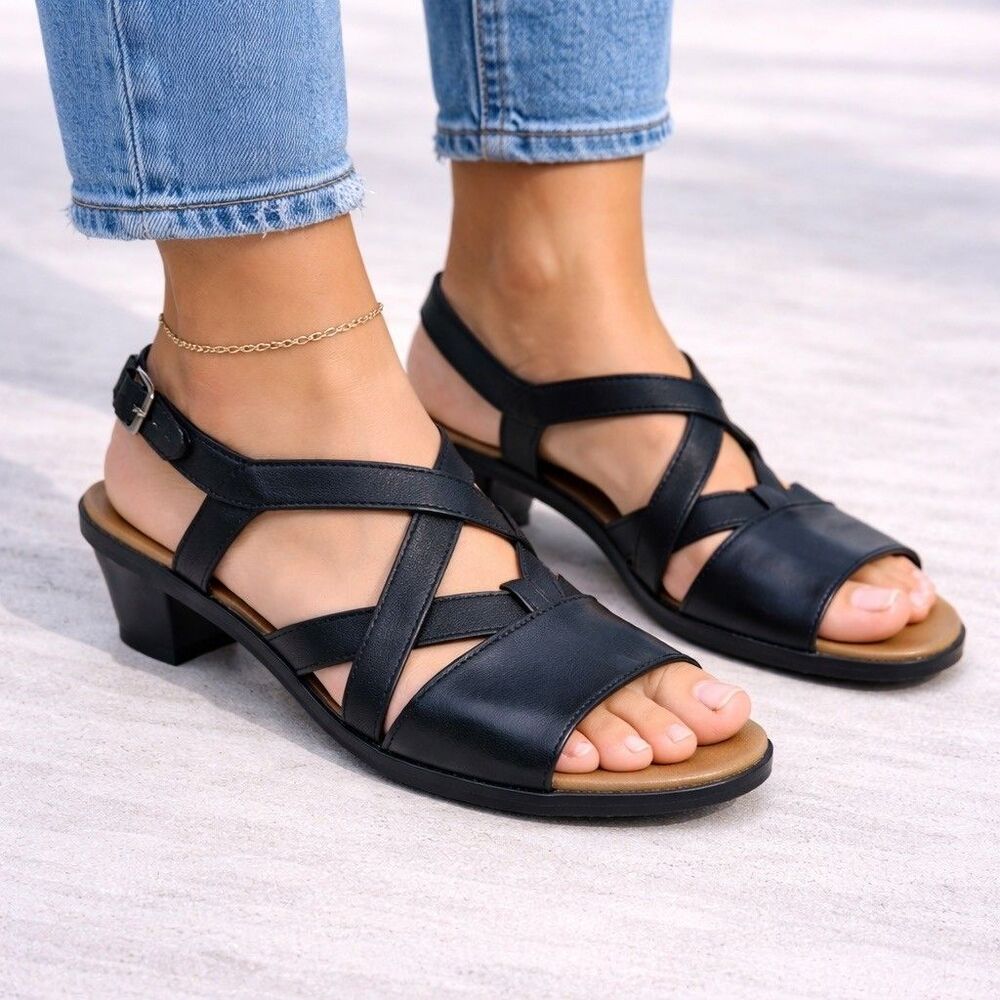 Trotters Meadow Sandals Women's US 9 Black Leather Block Heel Strappy